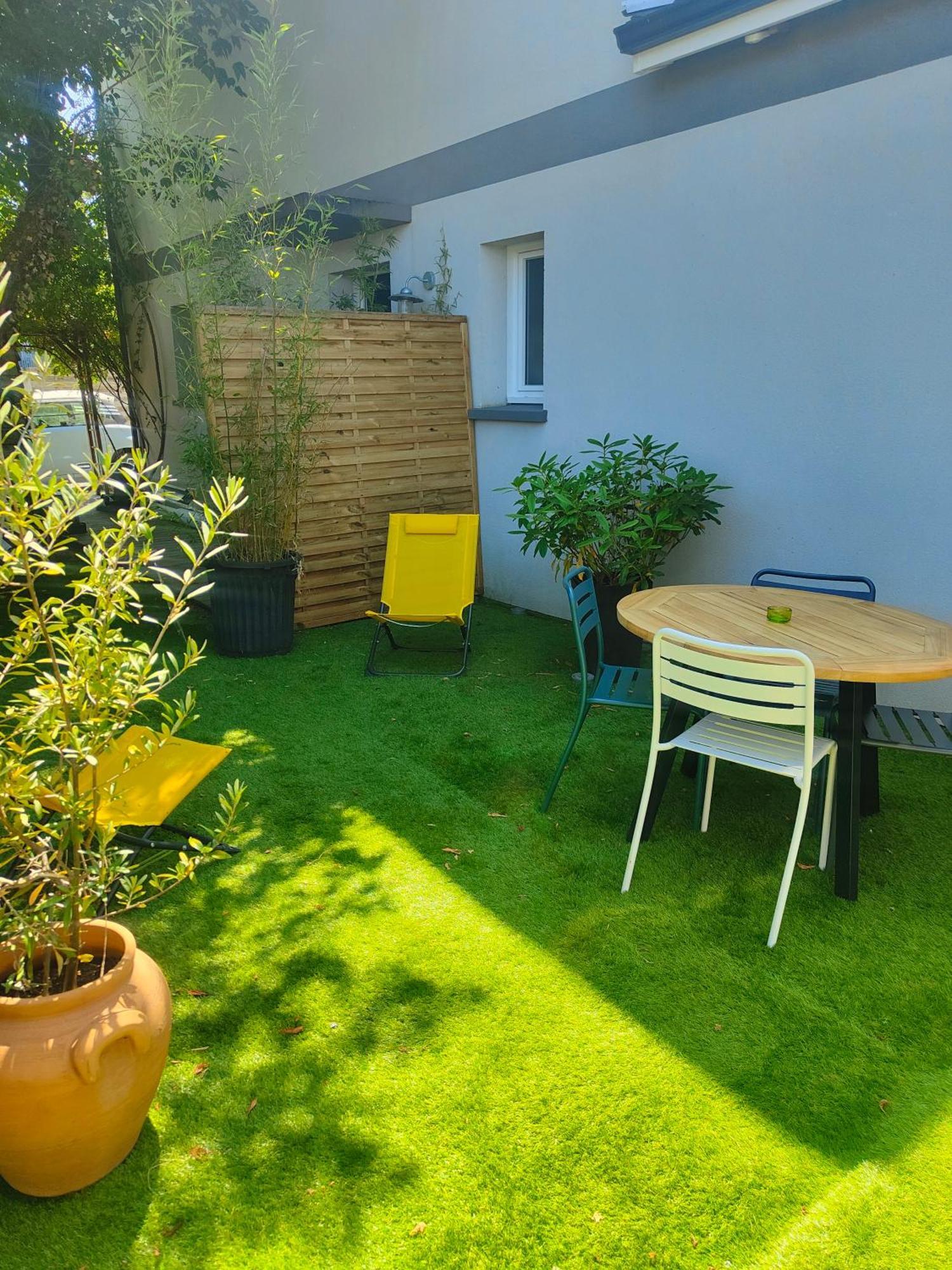 Tiny House Avec Jardin Et Acces Piscine Chauffee Villa Saint-Médard-en-Jalles Exteriör bild